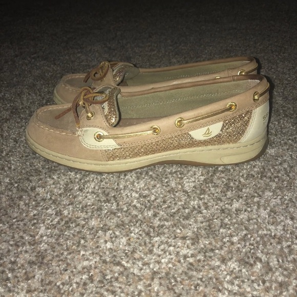 Sperry’s - Picture 2 of 8